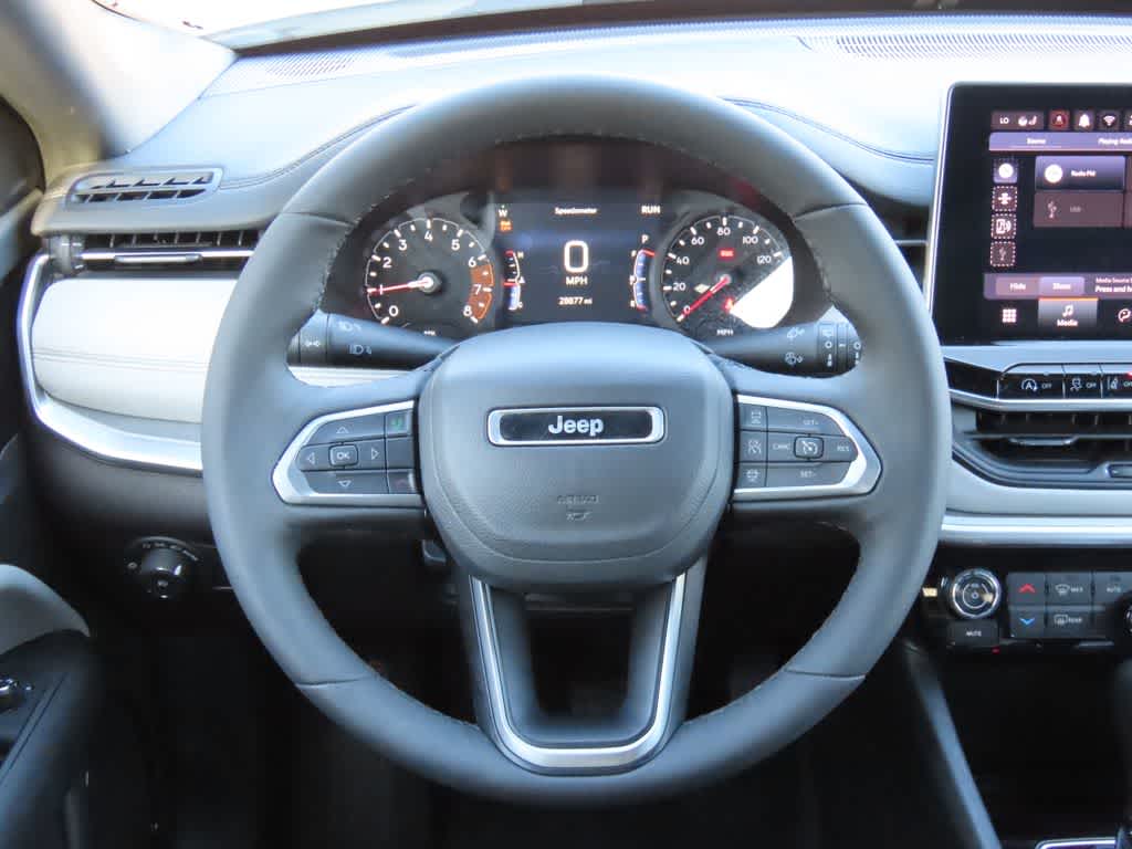 Thumbnail: 2025 Jeep Compass - 17