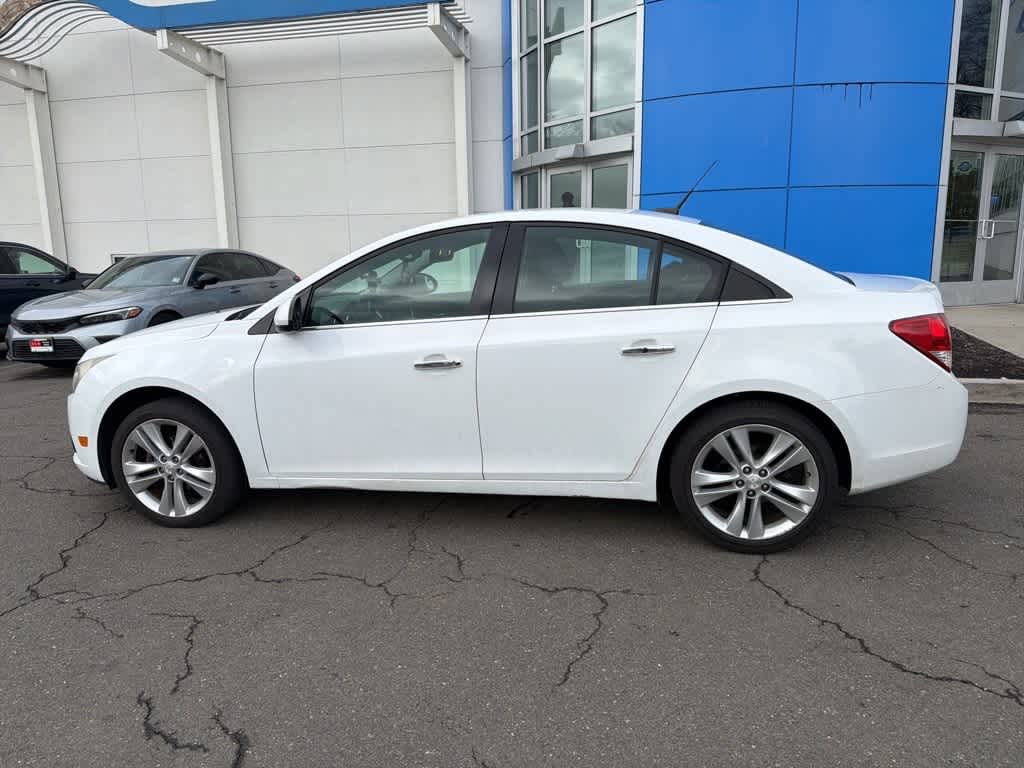 Thumbnail: 2013 Chevrolet Cruze - 10