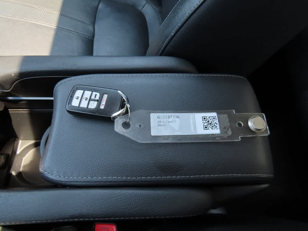 2016 Honda Civic Touring 28