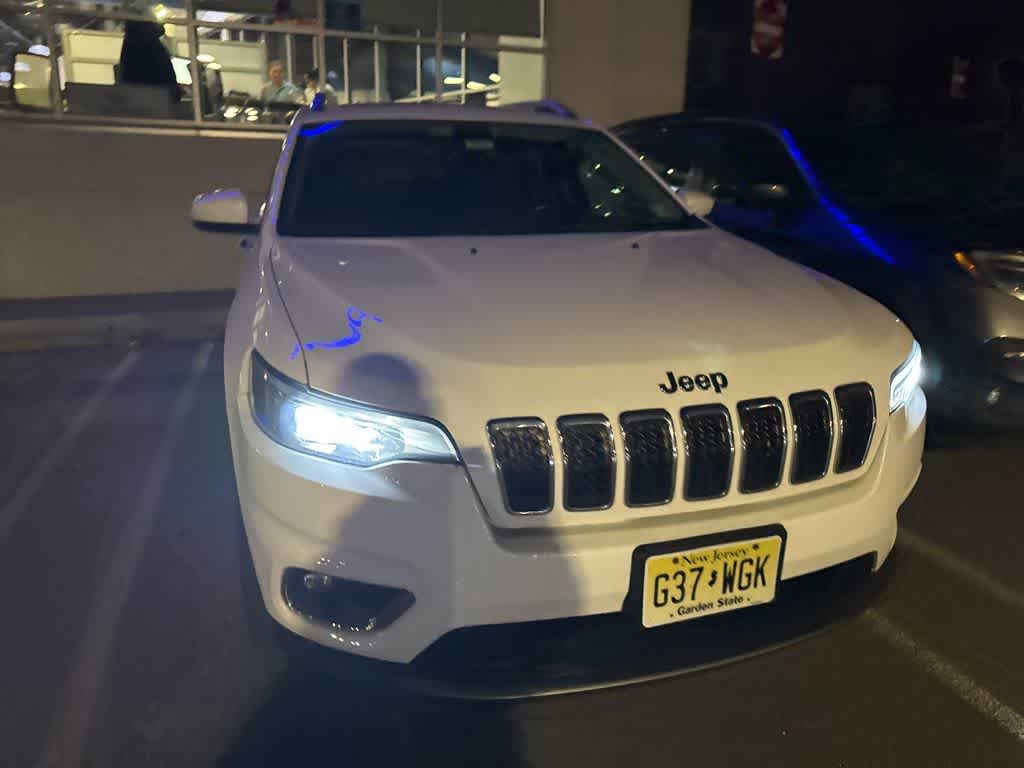 Thumbnail: 2020 Jeep Cherokee - 11