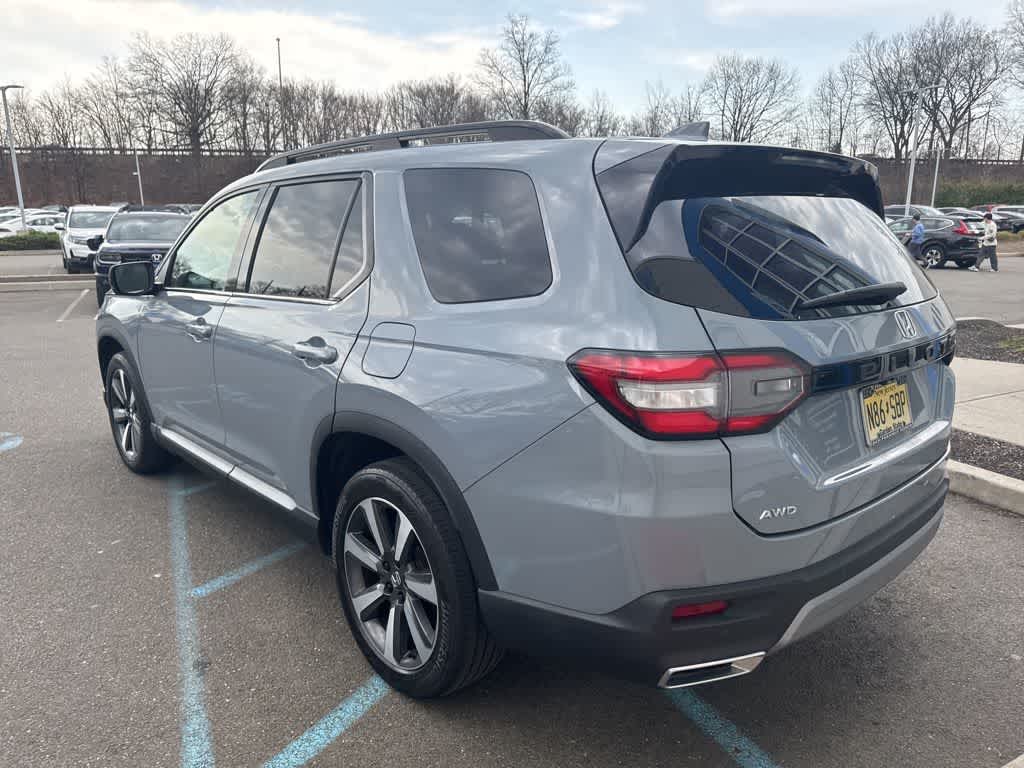 Thumbnail: 2023 Honda Pilot - 12