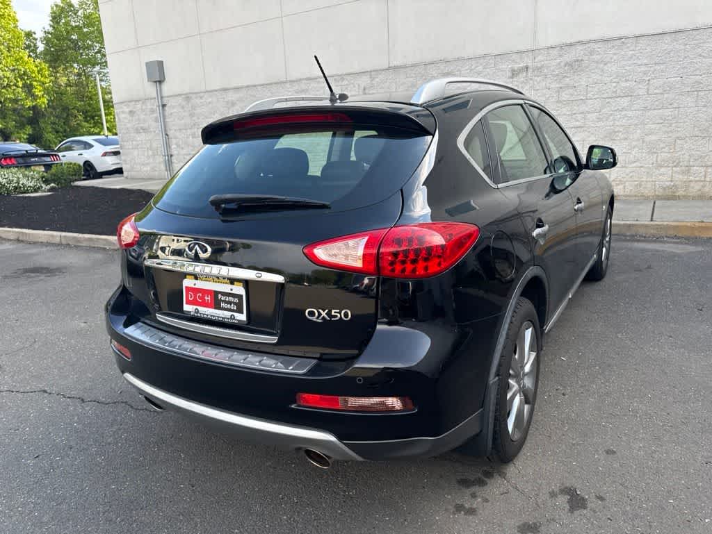 Thumbnail: 2017 INFINITI QX50 - 11