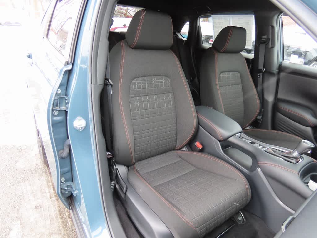 Thumbnail: 2023 Honda HR-V - 17