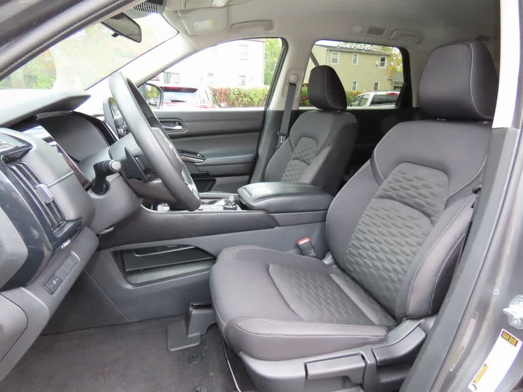 Thumbnail: 2022 Nissan Pathfinder - 13