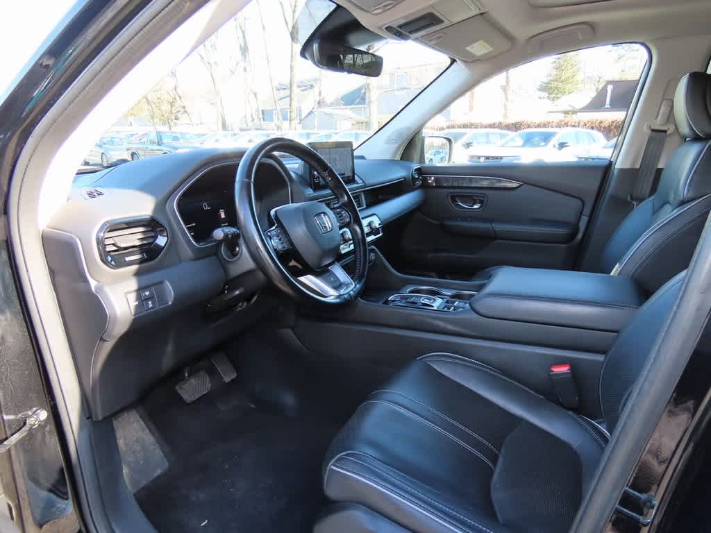 Thumbnail: 2023 Honda Pilot - 2