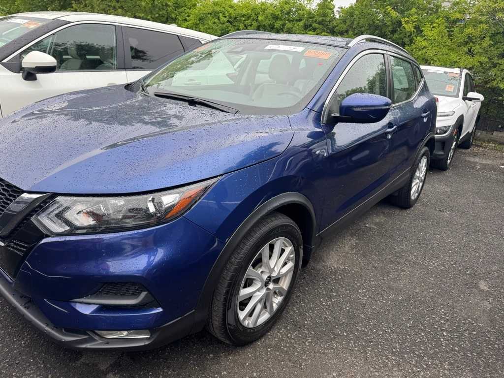 2022 Nissan Rogue Sport SV 3