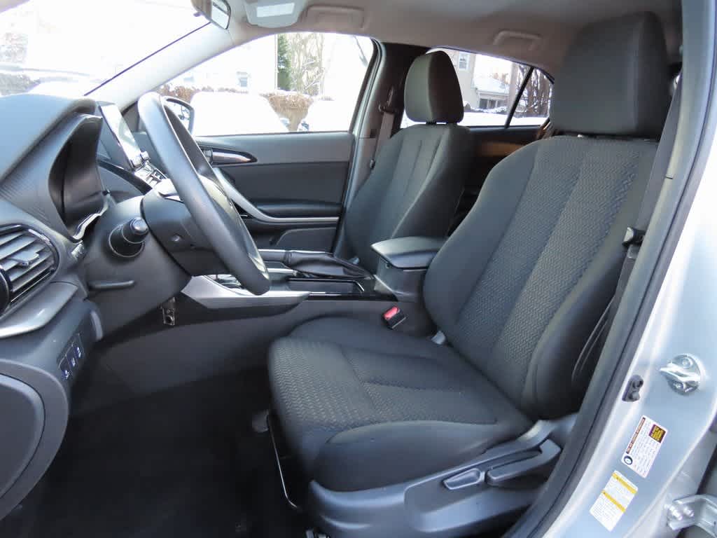 Thumbnail: 2023 Mitsubishi Eclipse Cross - 13