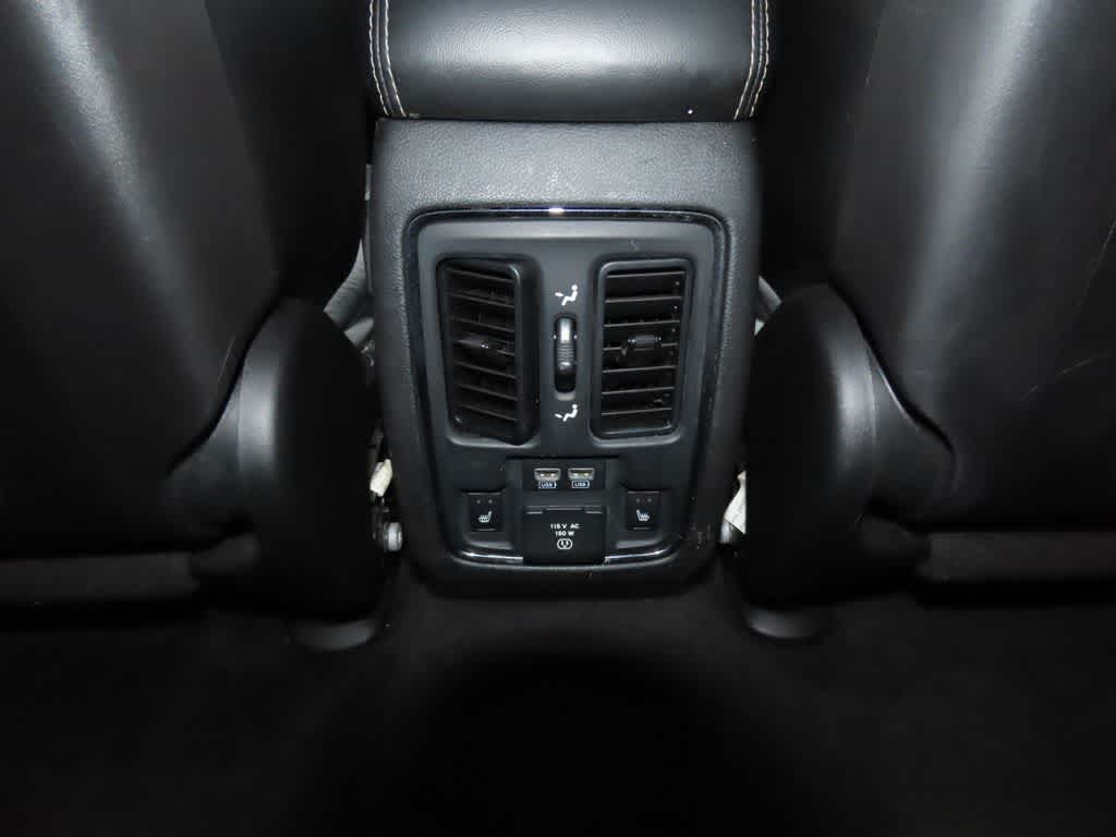 Thumbnail: 2014 Jeep Grand Cherokee - 26