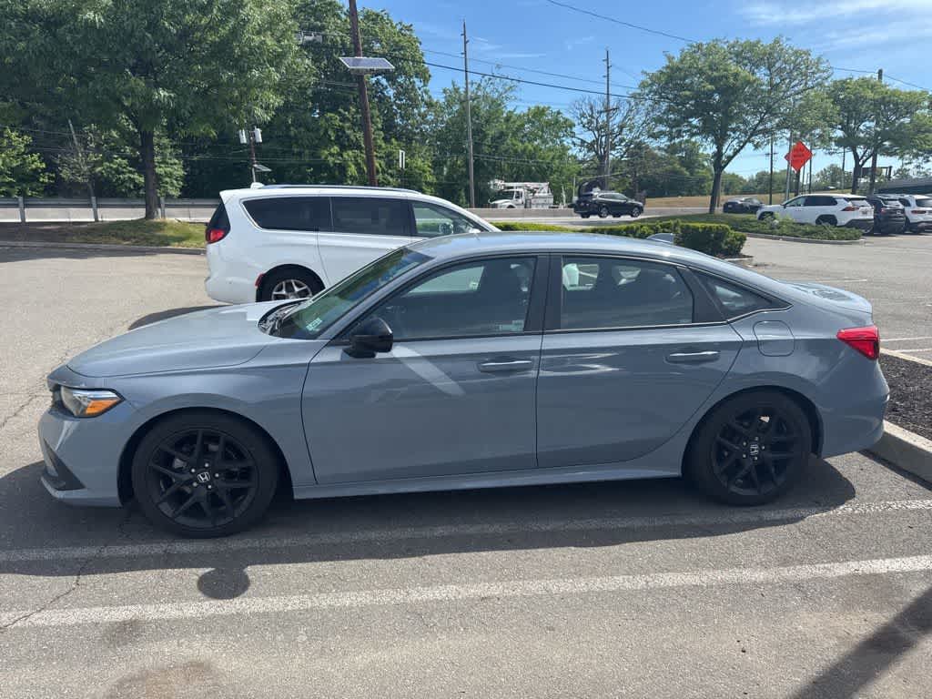 Thumbnail: 2024 Honda Civic - 2