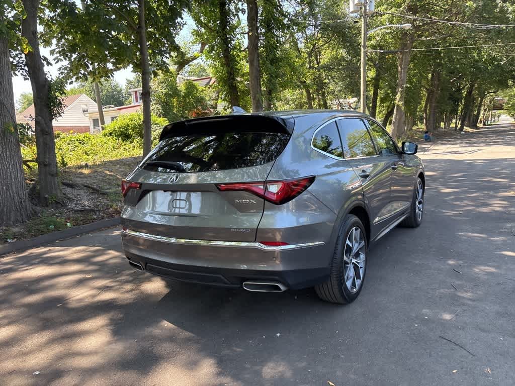 Thumbnail: 2024 Acura MDX - 17