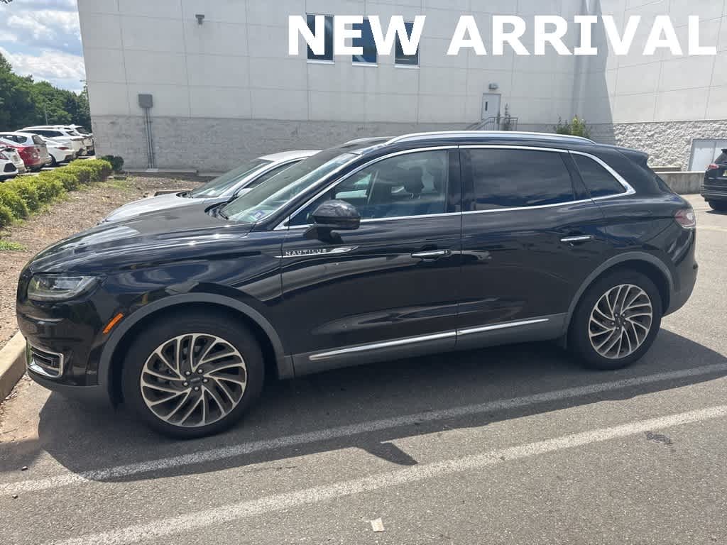 Thumbnail: 2019 Lincoln Nautilus - 2