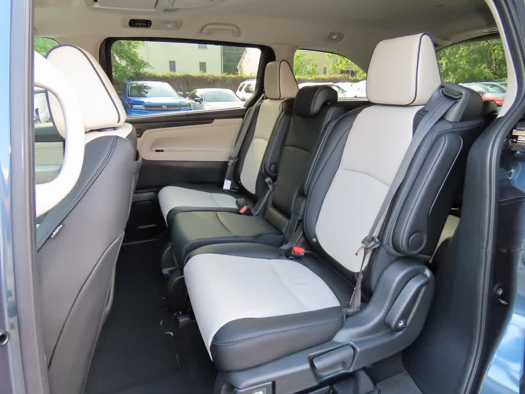 Thumbnail: 2026 Honda Odyssey - 14