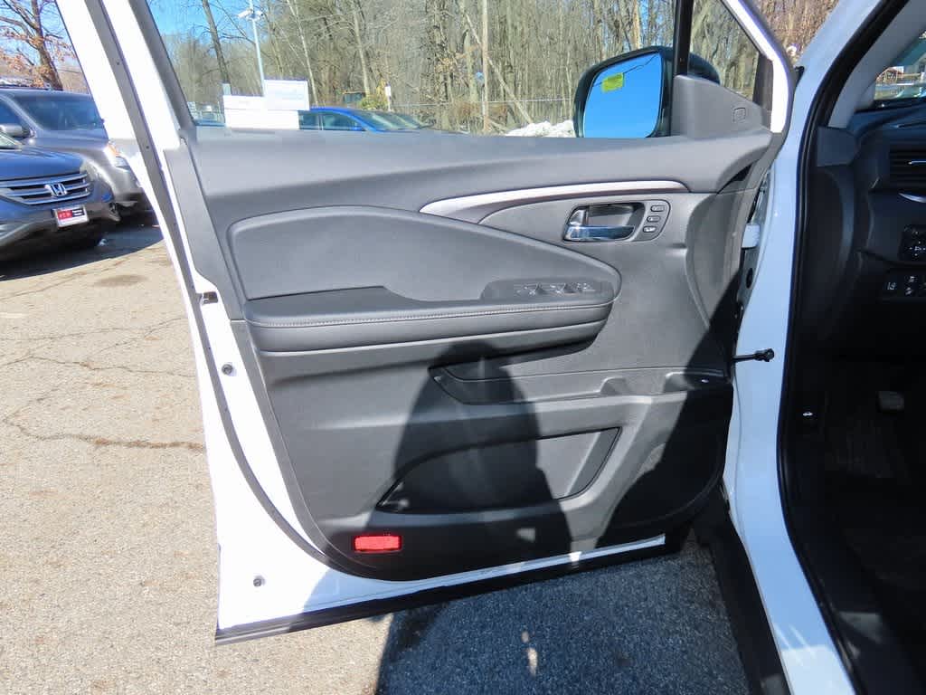 Thumbnail: 2026 Honda Ridgeline - 14