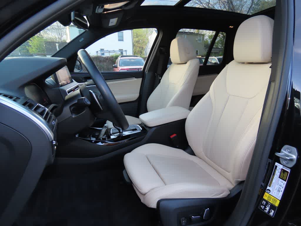 Thumbnail: 2024 BMW X3 - 13