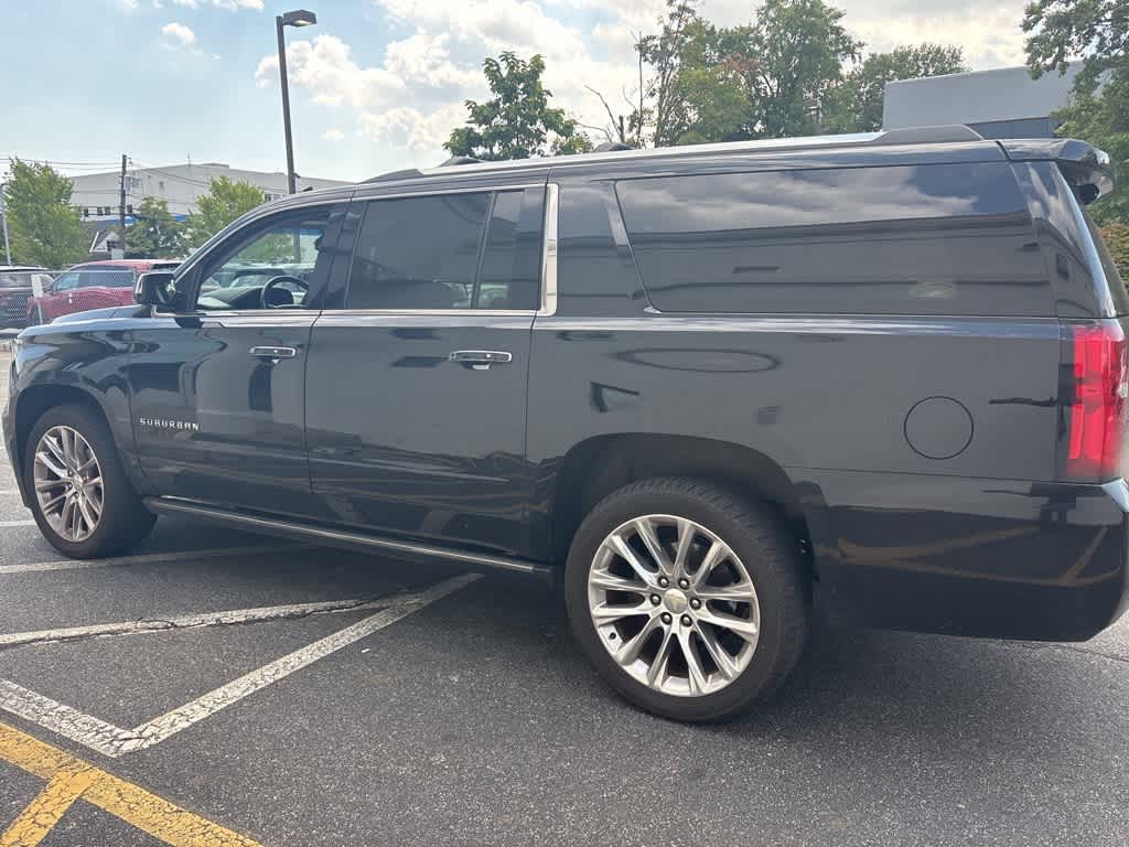 Thumbnail: 2019 Chevrolet Suburban - 12