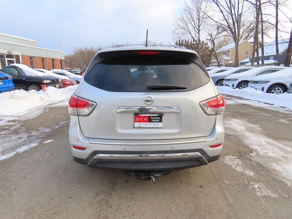 Thumbnail: 2016 Nissan Pathfinder - 5