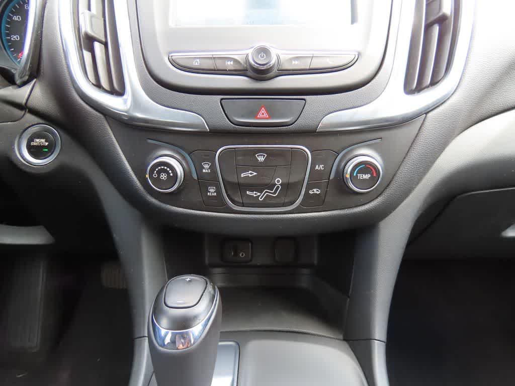 Thumbnail: 2018 Chevrolet Equinox - 22
