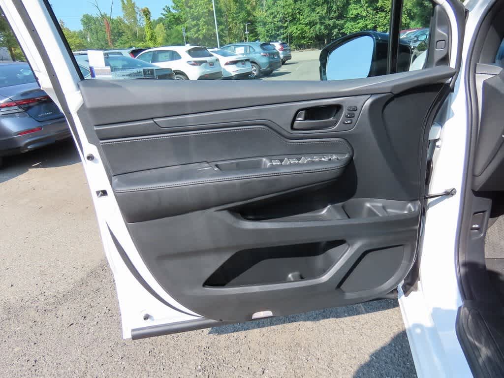 2025 Honda Odyssey Sport 17