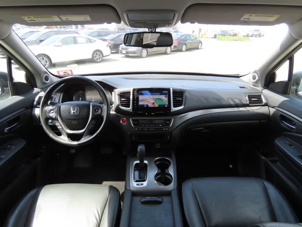 Thumbnail: 2017 Honda Ridgeline - 19