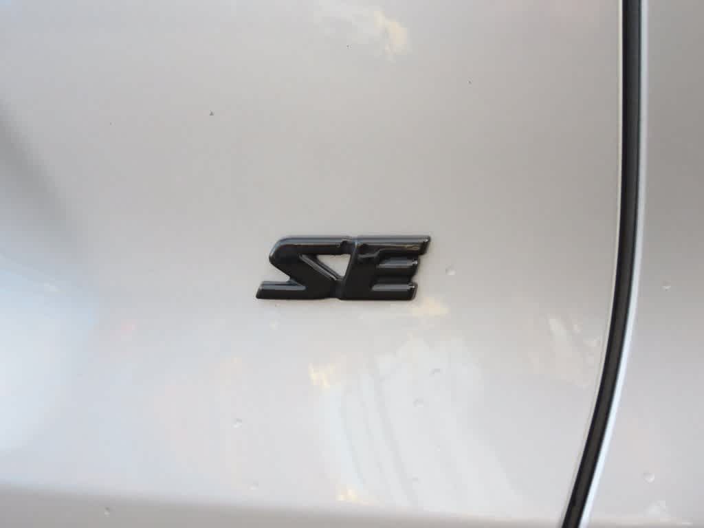 Thumbnail: 2023 Toyota RAV4 - 8