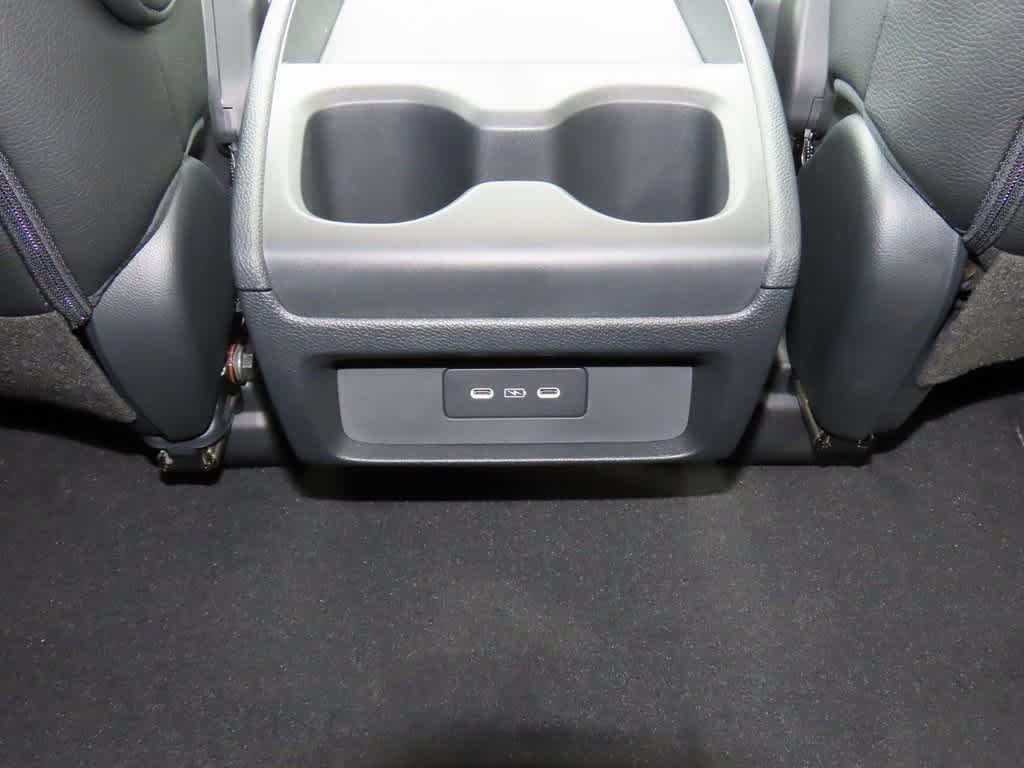 Thumbnail: 2026 Honda Odyssey - 25