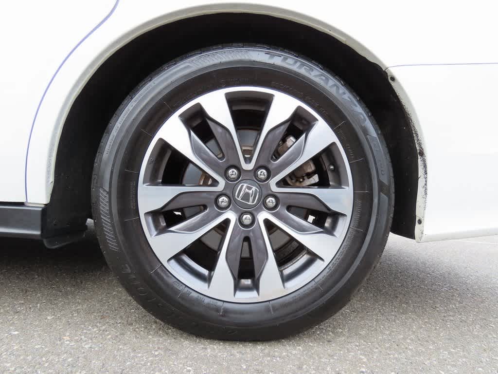 Thumbnail: 2023 Honda Odyssey - 8