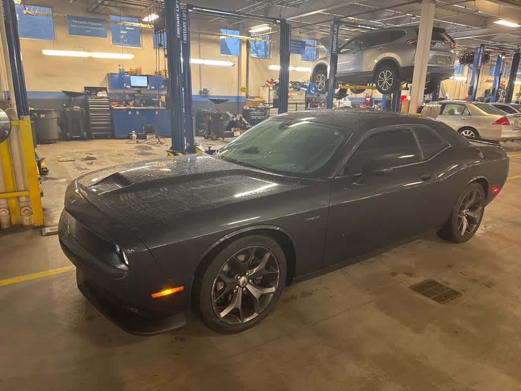 Thumbnail: 2019 Dodge Challenger - 3