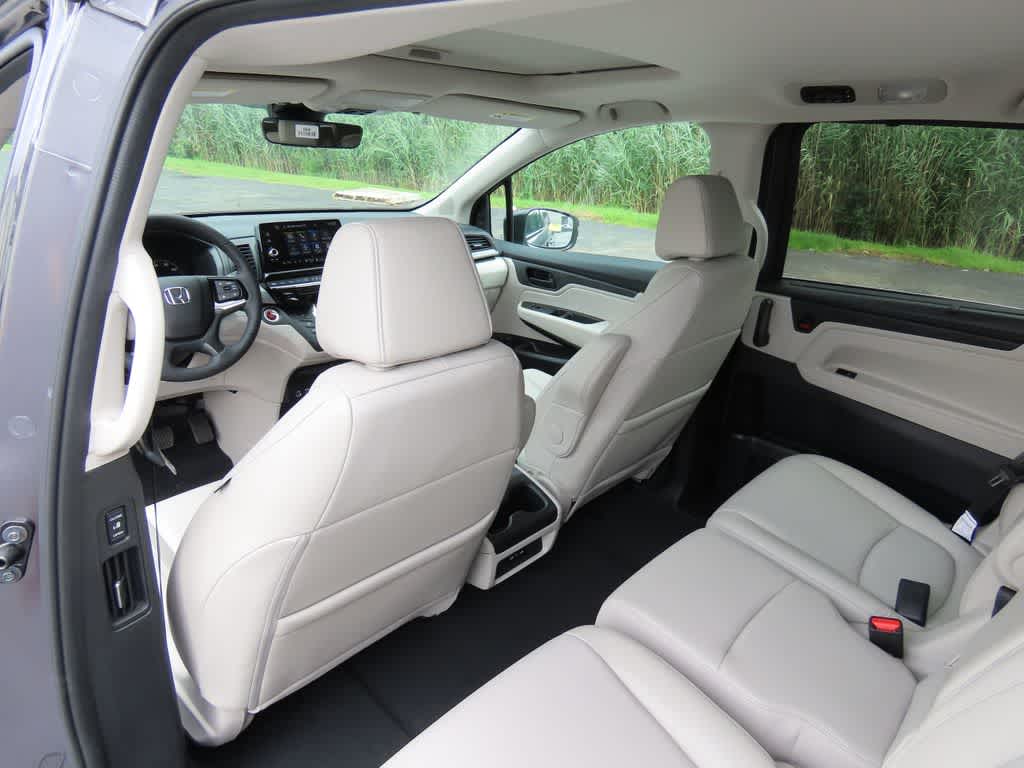 Thumbnail: 2026 Honda Odyssey - 15