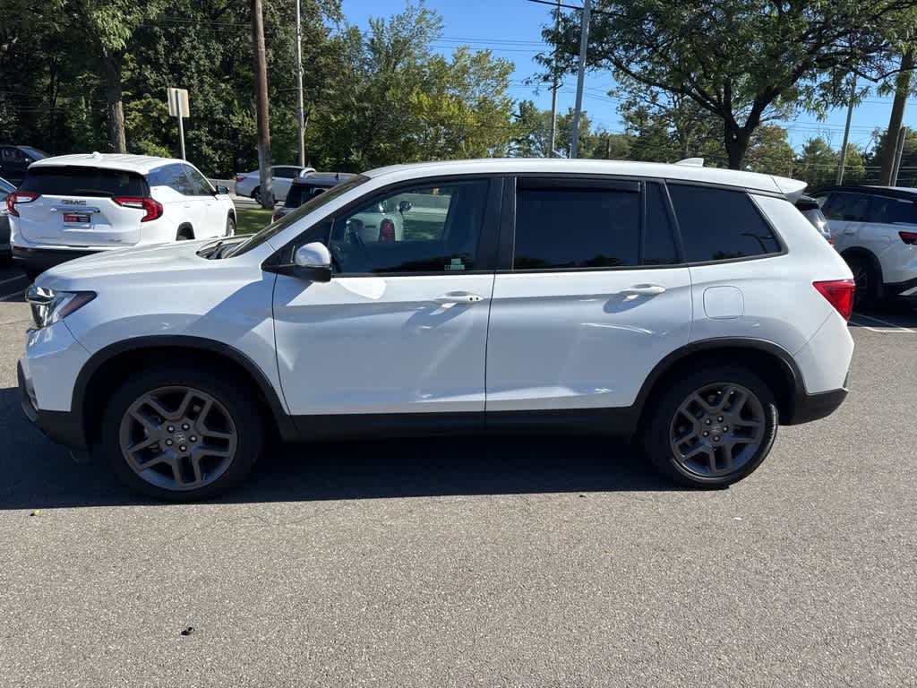 Thumbnail: 2022 Honda Passport - 3