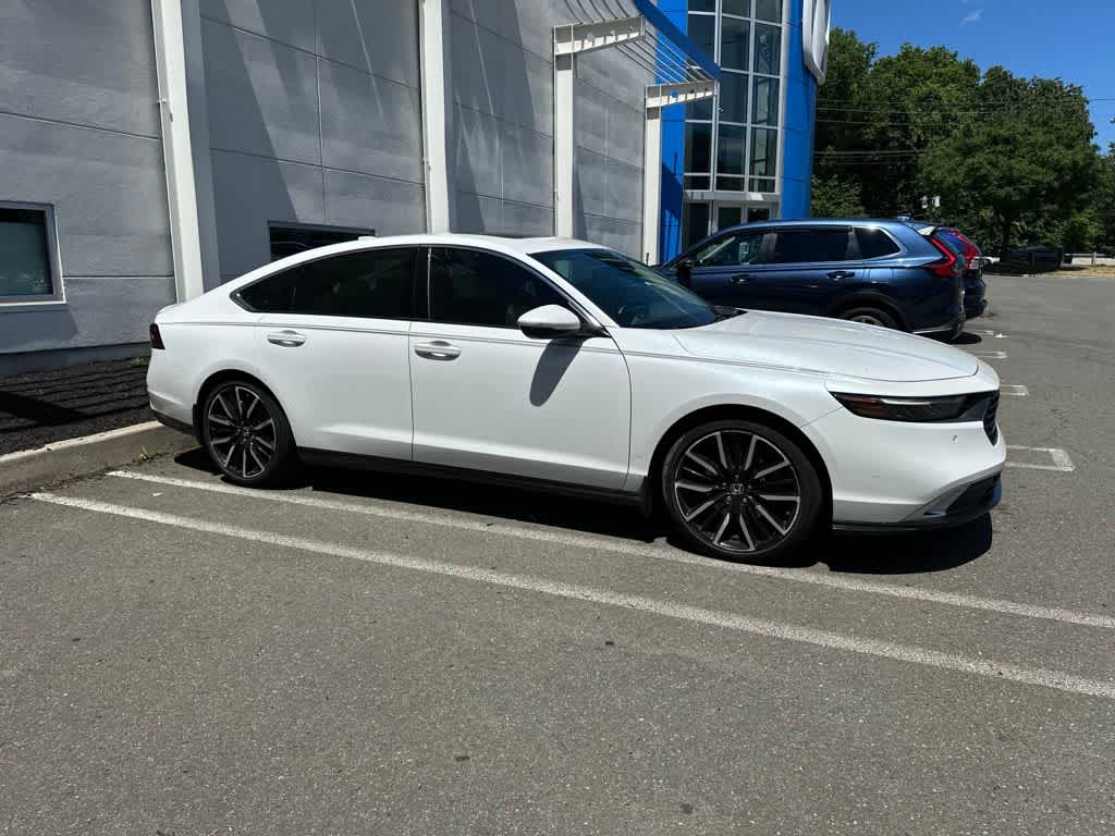 Thumbnail: 2023 Honda Accord - 16