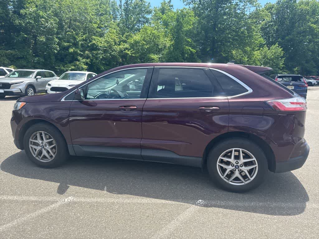 Thumbnail: 2021 Ford Edge - 23