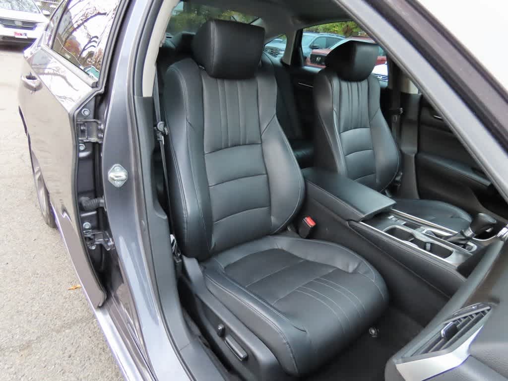 Thumbnail: 2018 Honda Accord - 15