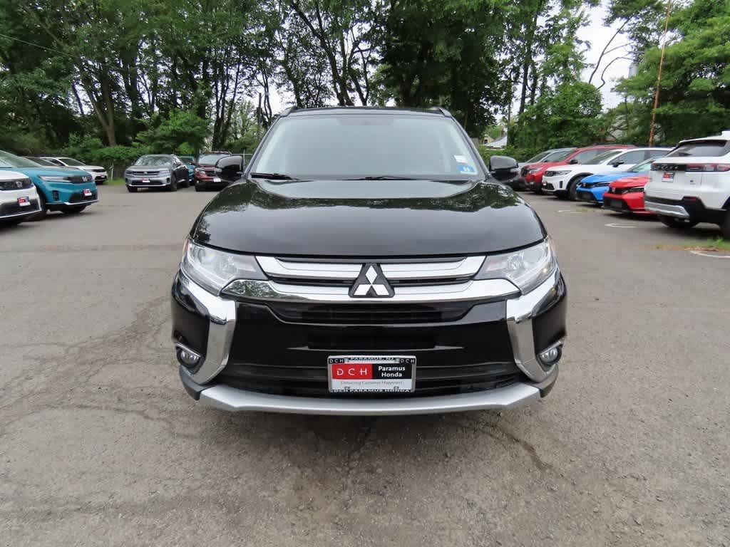 Thumbnail: 2016 Mitsubishi Outlander - 6