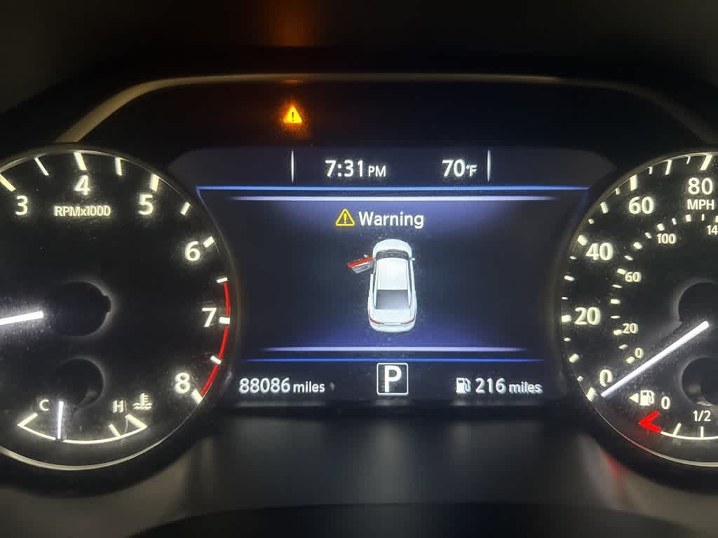 Thumbnail: 2018 Nissan Maxima - 10
