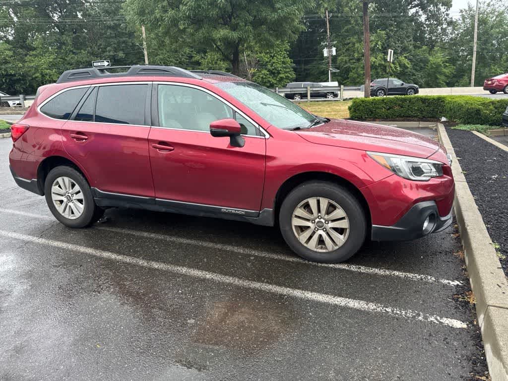 Thumbnail: 2018 Subaru Outback - 10