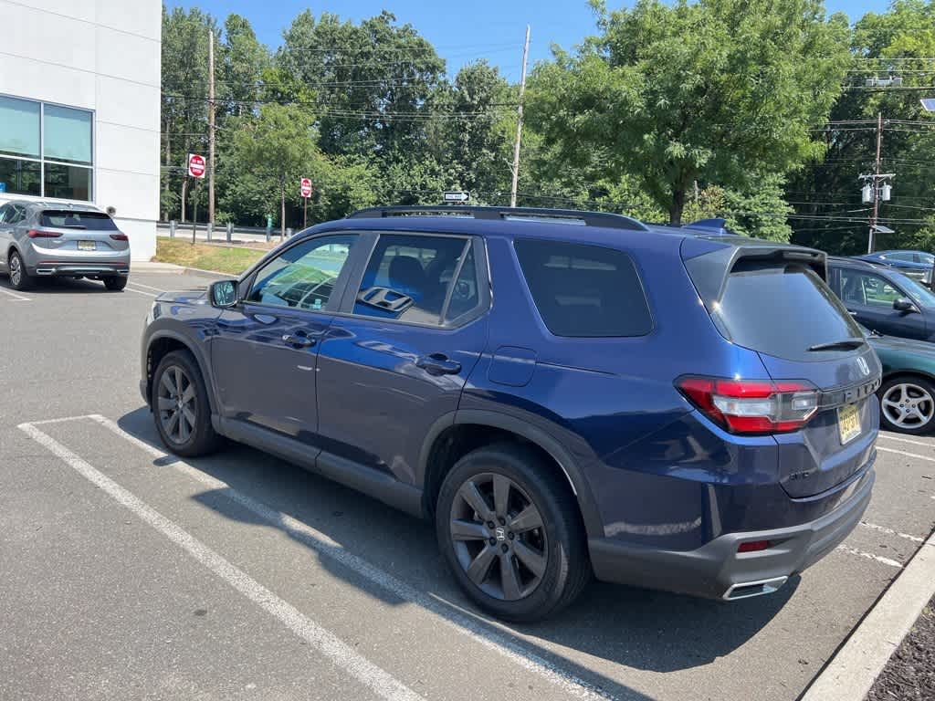 Thumbnail: 2023 Honda Pilot - 5