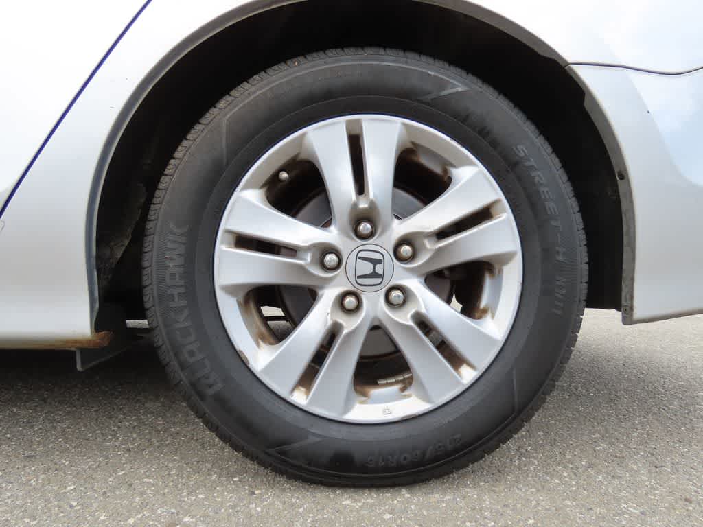 Thumbnail: 2011 Honda Accord - 8