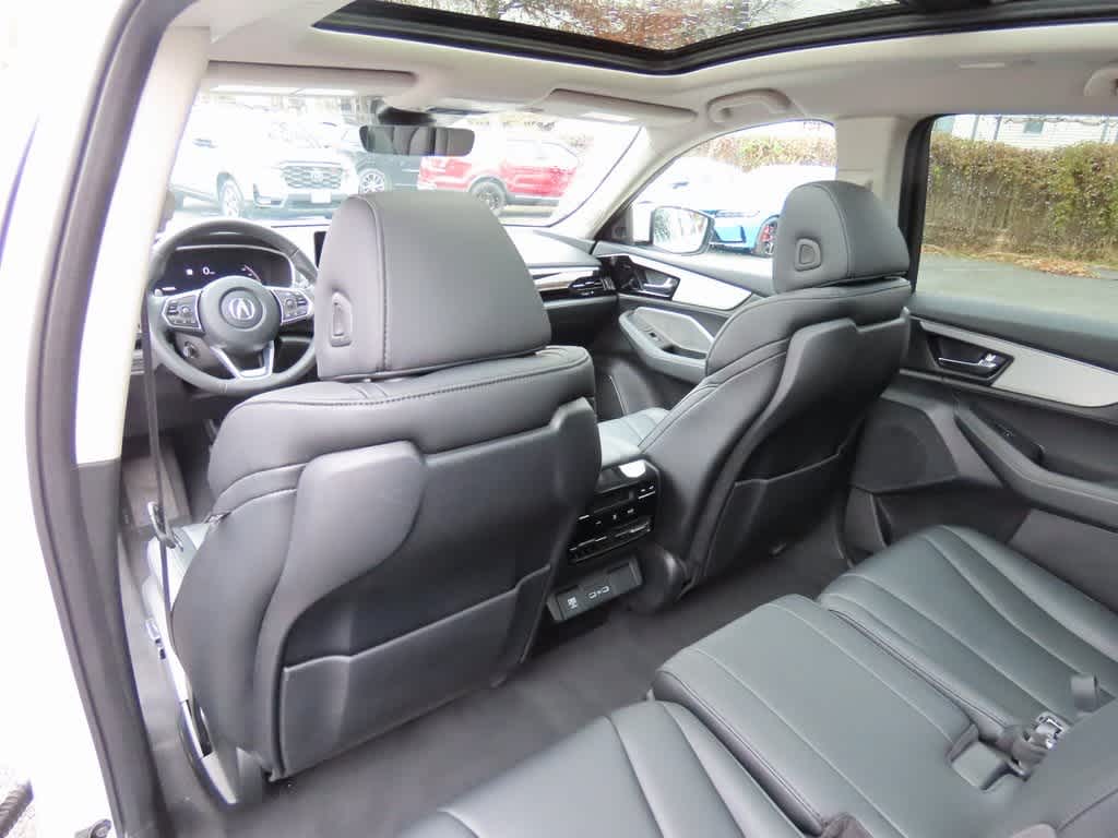 Thumbnail: 2023 Acura MDX - 15