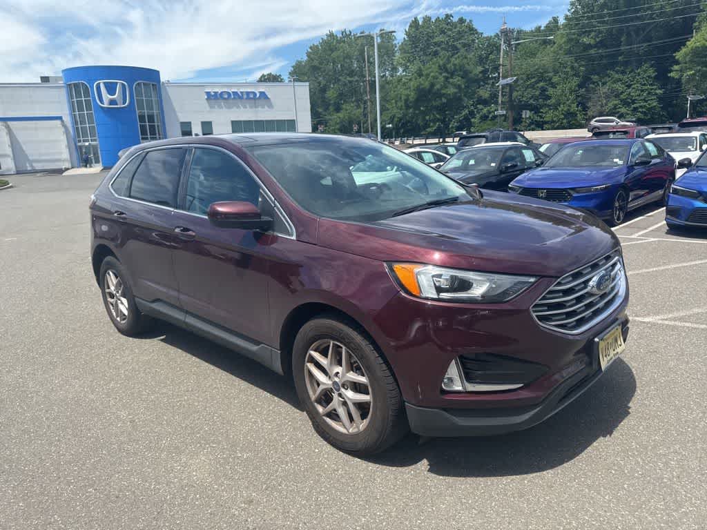 Thumbnail: 2021 Ford Edge - 4