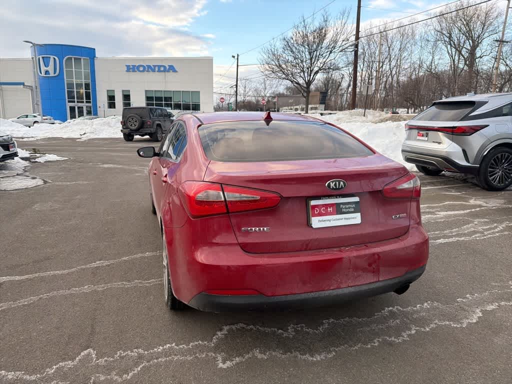 Thumbnail: 2014 Kia Forte - 11