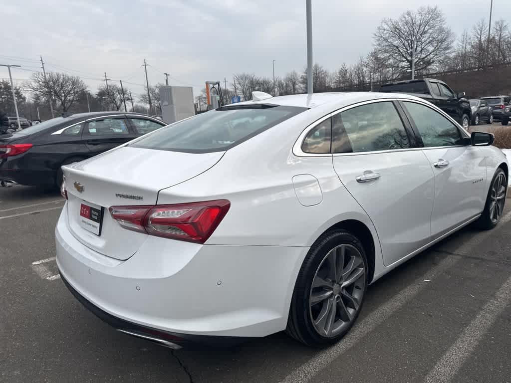 Thumbnail: 2019 Chevrolet Malibu - 8