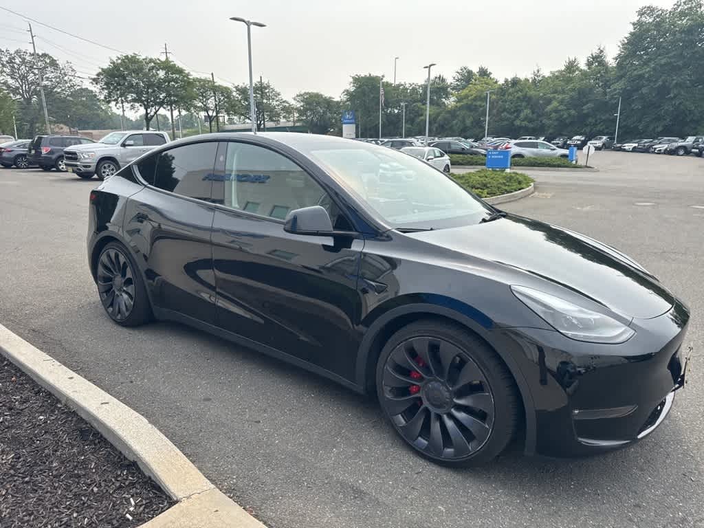Thumbnail: 2023 Tesla Model Y - 16