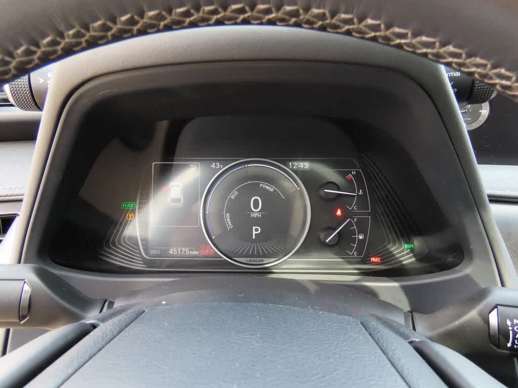 Thumbnail: 2022 Lexus UX - 25