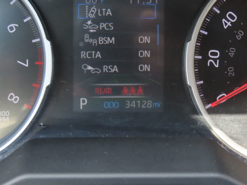 Thumbnail: 2022 Toyota RAV4 - 24