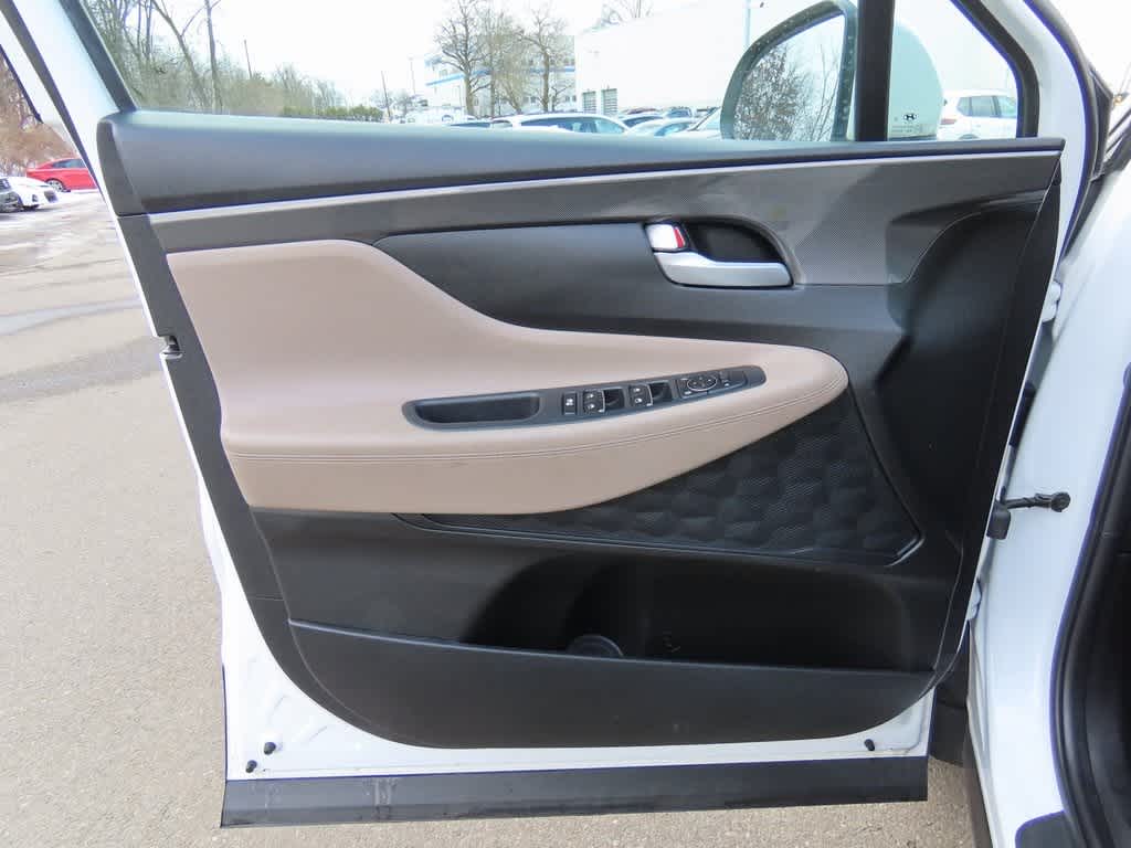 Thumbnail: 2022 Hyundai Santa Fe - 17