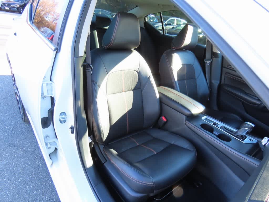 Thumbnail: 2020 Nissan Altima - 17