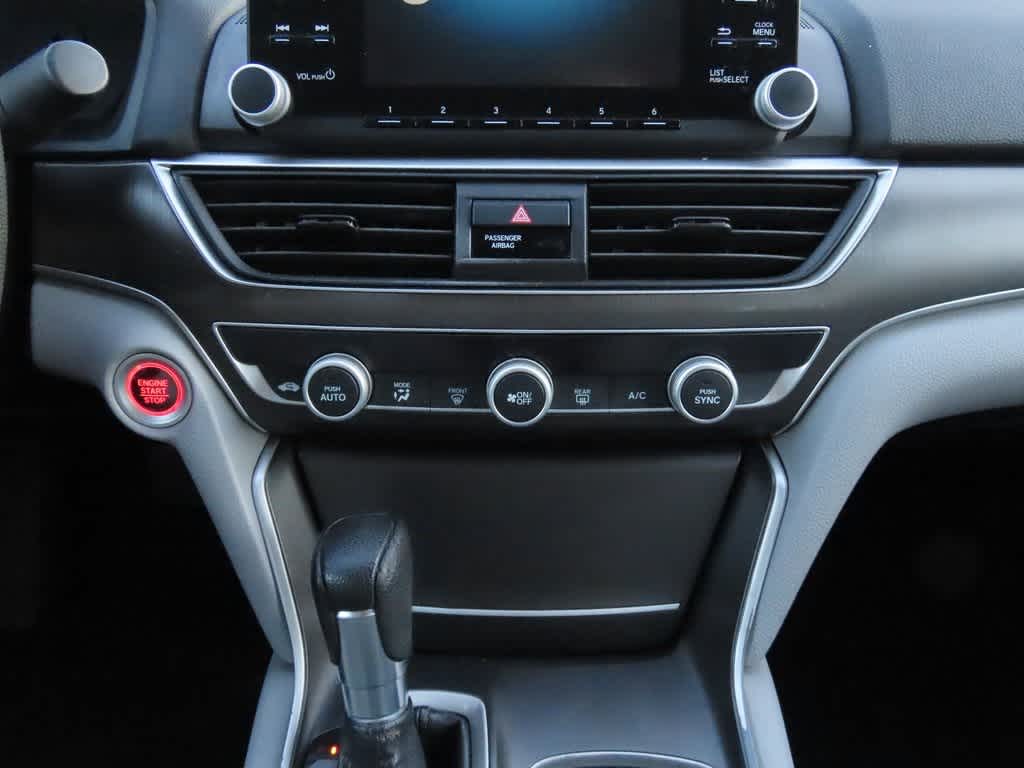 Thumbnail: 2019 Honda Accord - 18