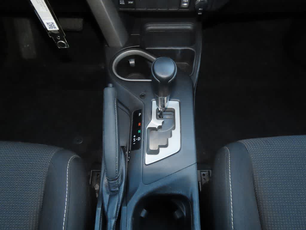 Thumbnail: 2018 Toyota RAV4 - 23