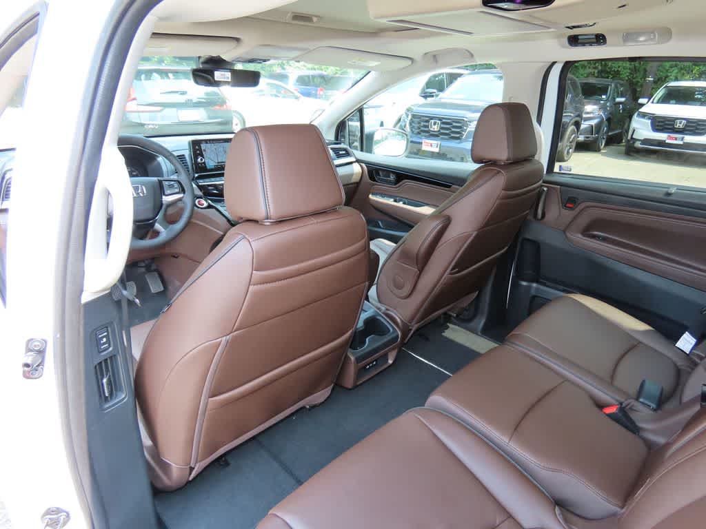 Thumbnail: 2026 Honda Odyssey - 16