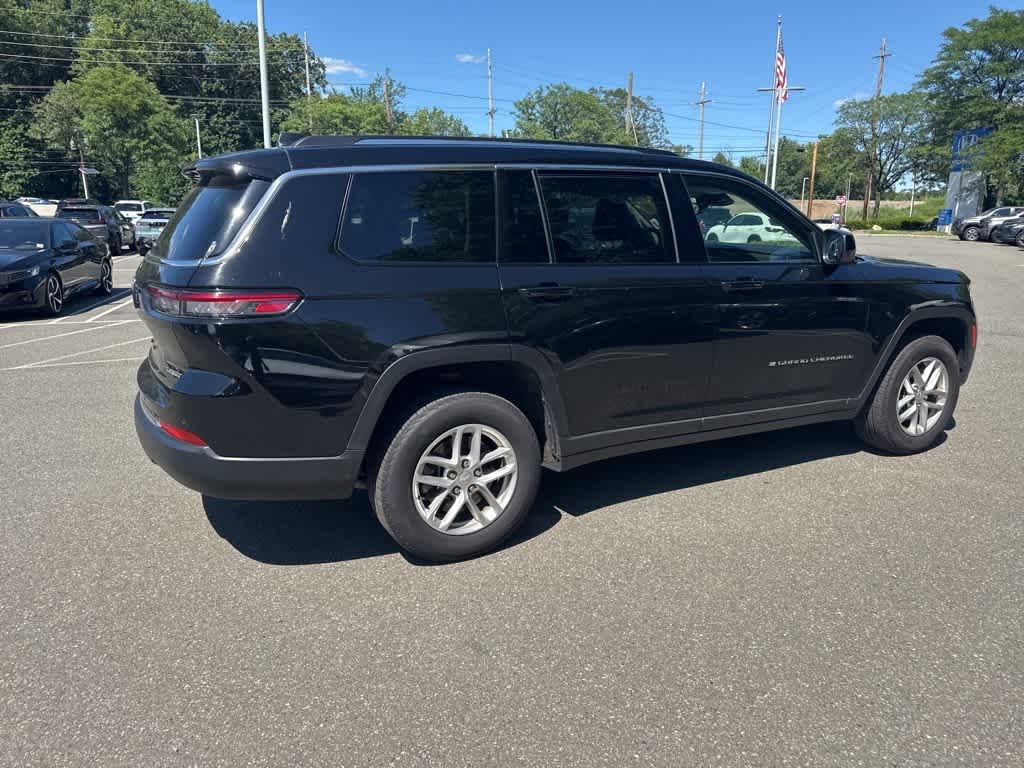 Thumbnail: 2022 Jeep Grand Cherokee - 24